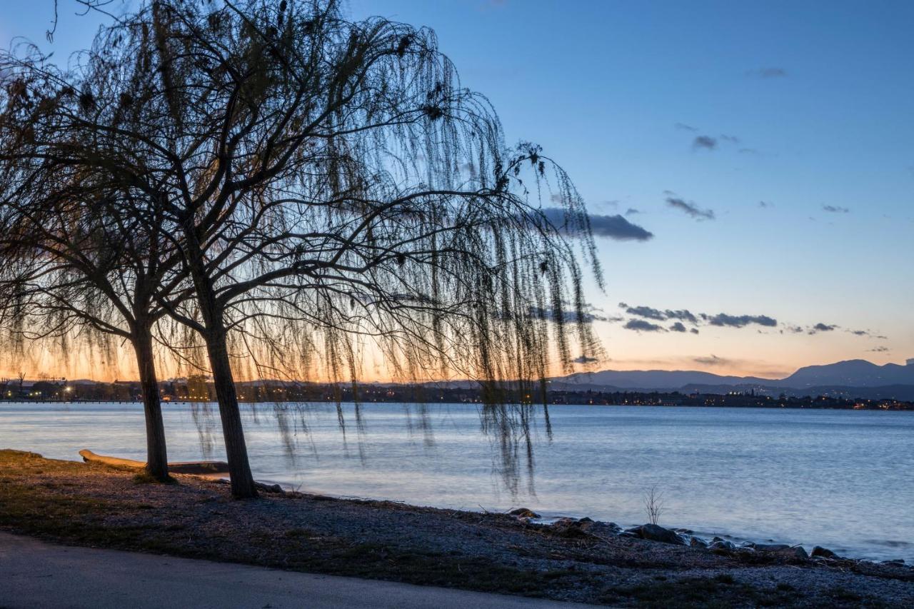 Appartamento Campiello Sirmione Exterior photo
